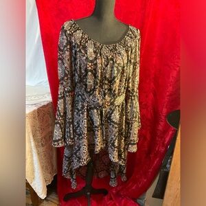 Ups & Downs sheer black high-low top dress printed size 1X